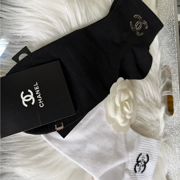 CHANEL Cotton Socks - Picture 3 of 4